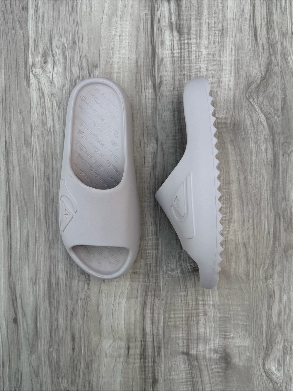 Quiksilver Cloudbreak Slide Sandals - Men’s